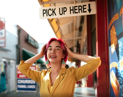 sexfinder header image girl ready for pickup on street